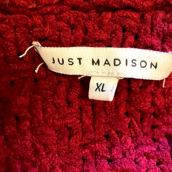 ASOS Cranberry Red Chenille Chunky Turtleneck Sweater Sz XL - Picture 6 of 7